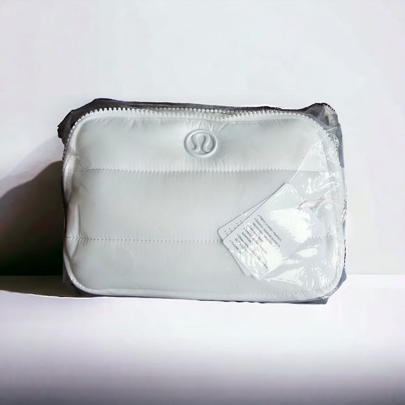 NWT Lululemon Everywhere Belt Bag Large 2L Wonder Puff - Picture 7 of 9